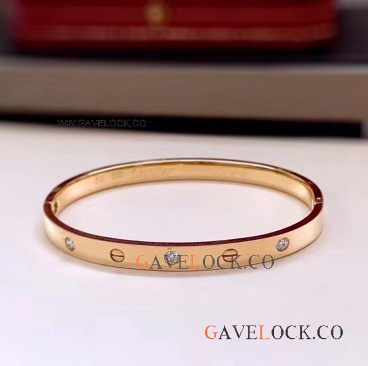 Classic Style Cartier Bracelet Rose Gold with 6 Diamond - Easy Lock Classic Style Cartier Bracelet Rose Gold with 6 Diamond - Easy Lock